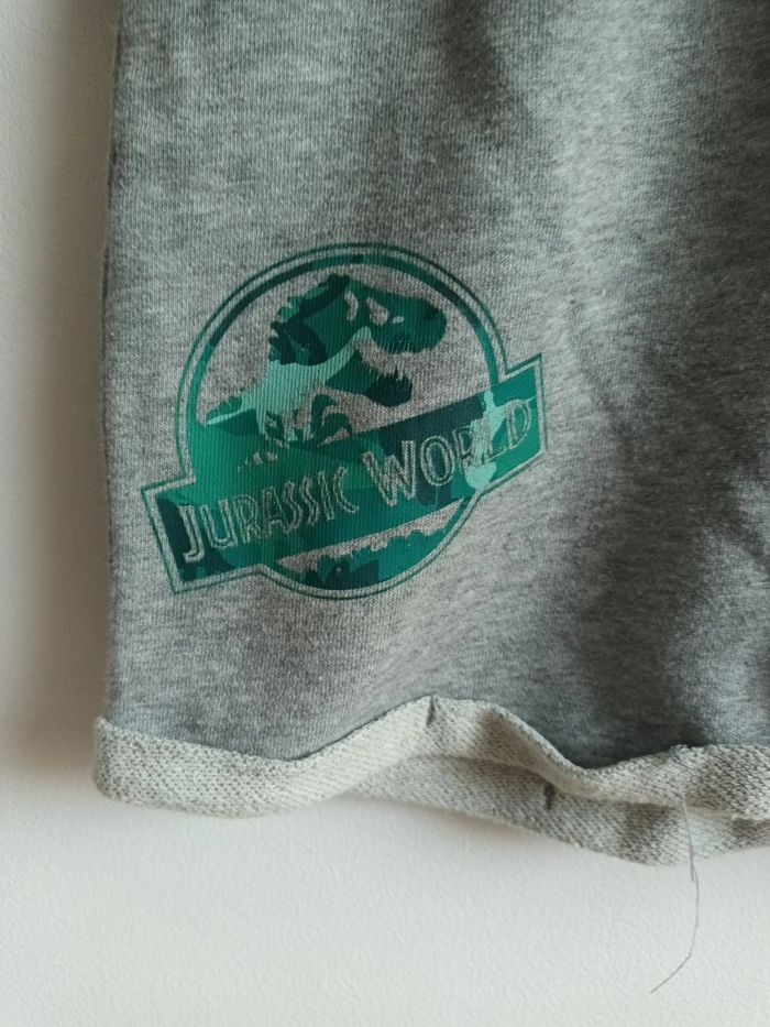 Short garçon 7/8 ans - photo numéro 2