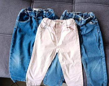 3 pantalons 36M