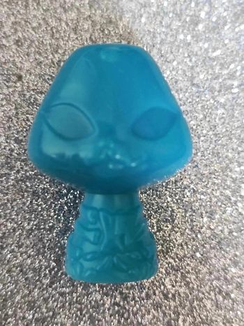 25/ accessoire Monster High décor bleu