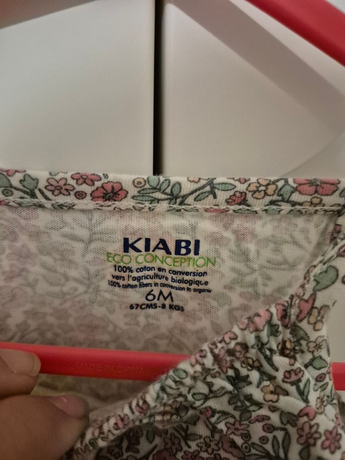 Combishort Kiabi taille 6 mois - photo numéro 2