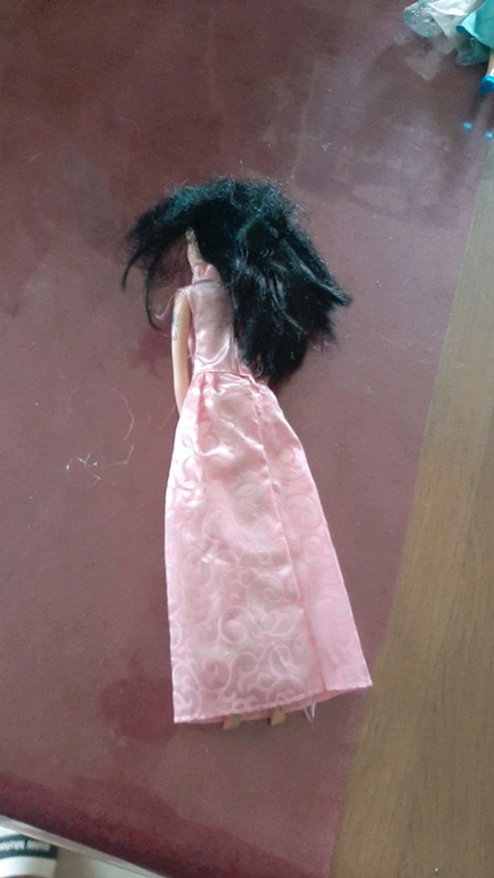 Poupée barbie - photo numéro 2