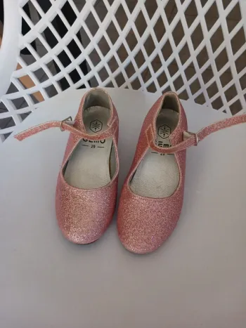 Chaussures roses pailletées 29