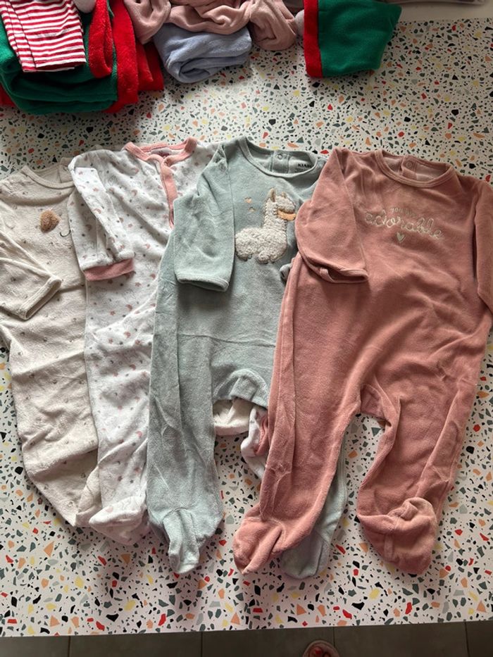 Lot pyjama 1 pièce fille