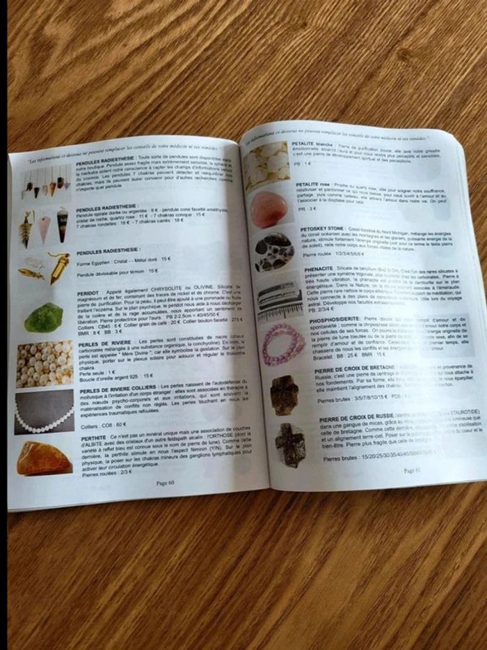 Livre Catalogue Minérales do Brasil – Pierres, cristaux & minéraux - Lithotérapie - photo numéro 4