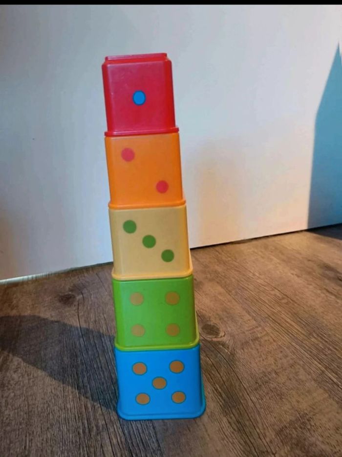 Cube a empiler - photo numéro 2