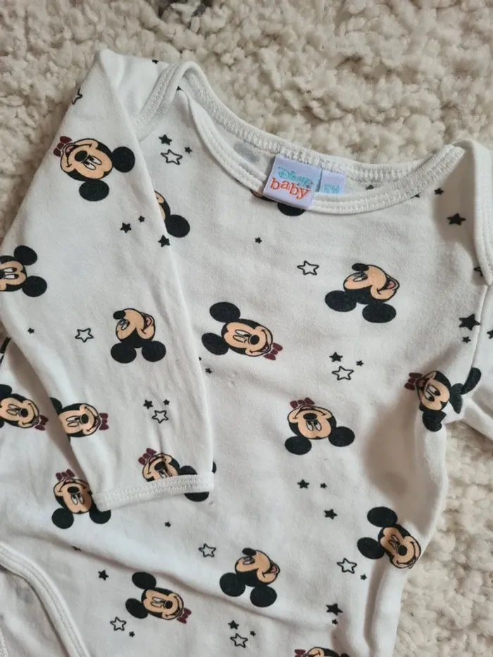 Lot 2 body Mickey bébé garçon 12 mois - photo numéro 4