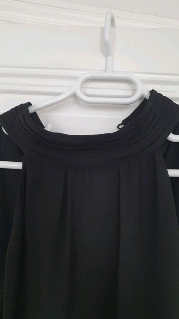 Robe noire - photo numéro 2