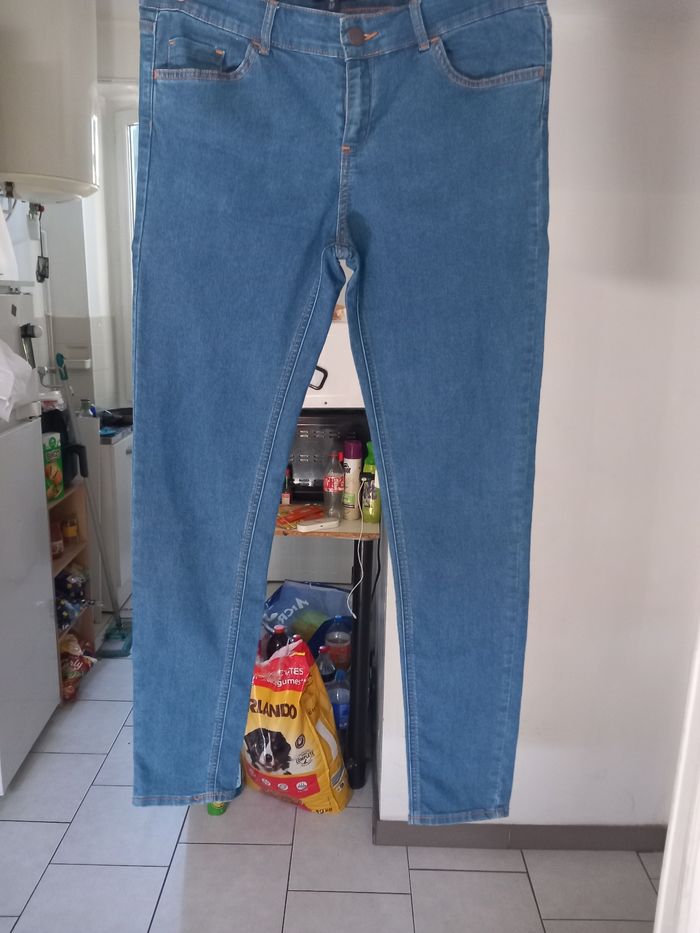 Jean de femme taille 40 marque kiabi