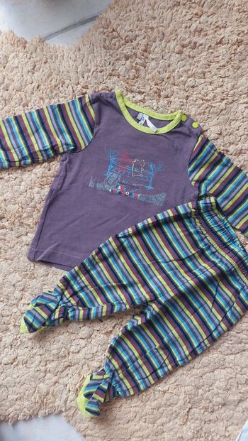 Pyjama leger 6 mois