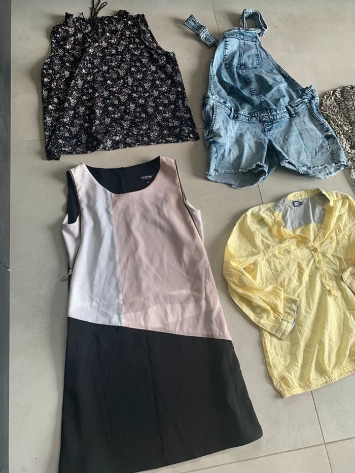 Liquidation vêtements femme taille 40 L - photo numéro 2