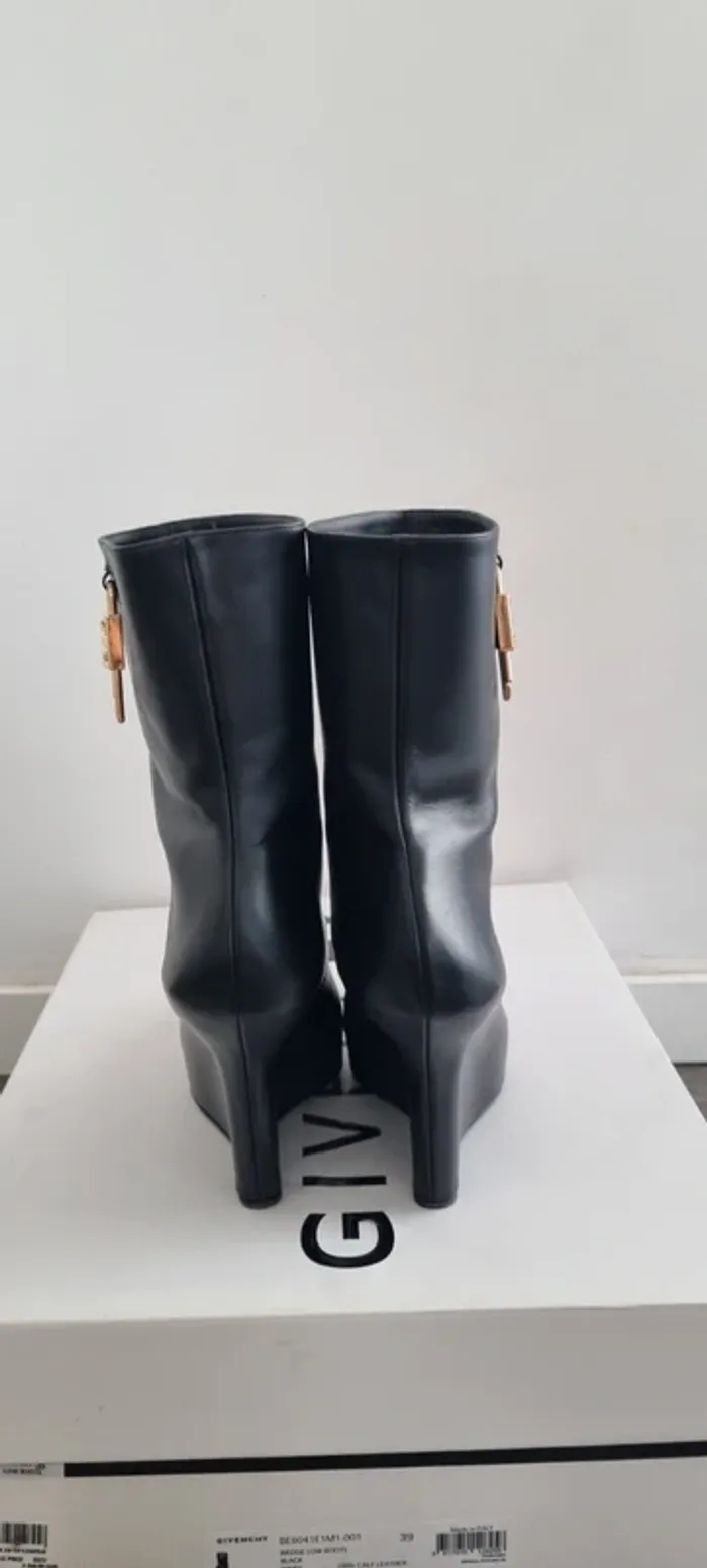 Botte mi haute bottine givenchy noire 39 - photo numéro 6