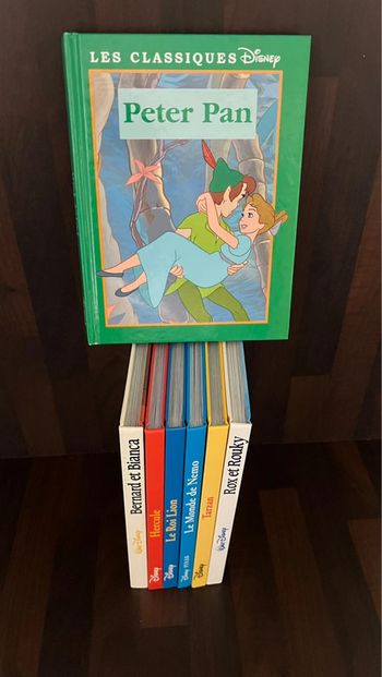 Peter pan Gros livre collection les classiques  Disney 96 pages parfait état .édition France loisirs