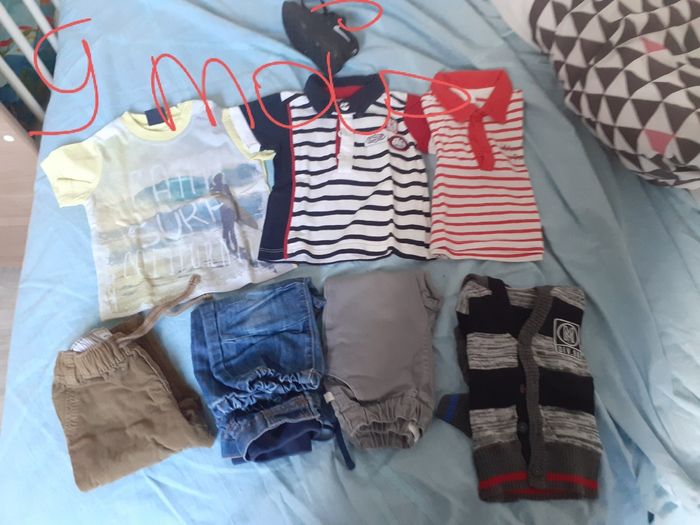 Lot vêtements garçon 9 et 12 mois