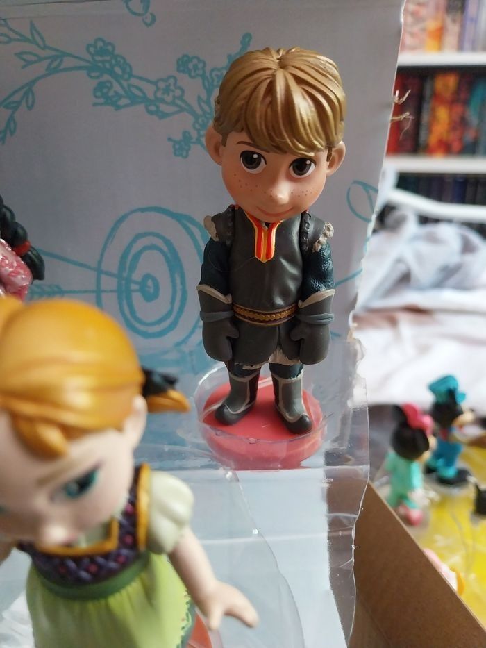 3 Figurines Animators Anna Elsa Kristoff Reine des Neiges Disney - photo numéro 6
