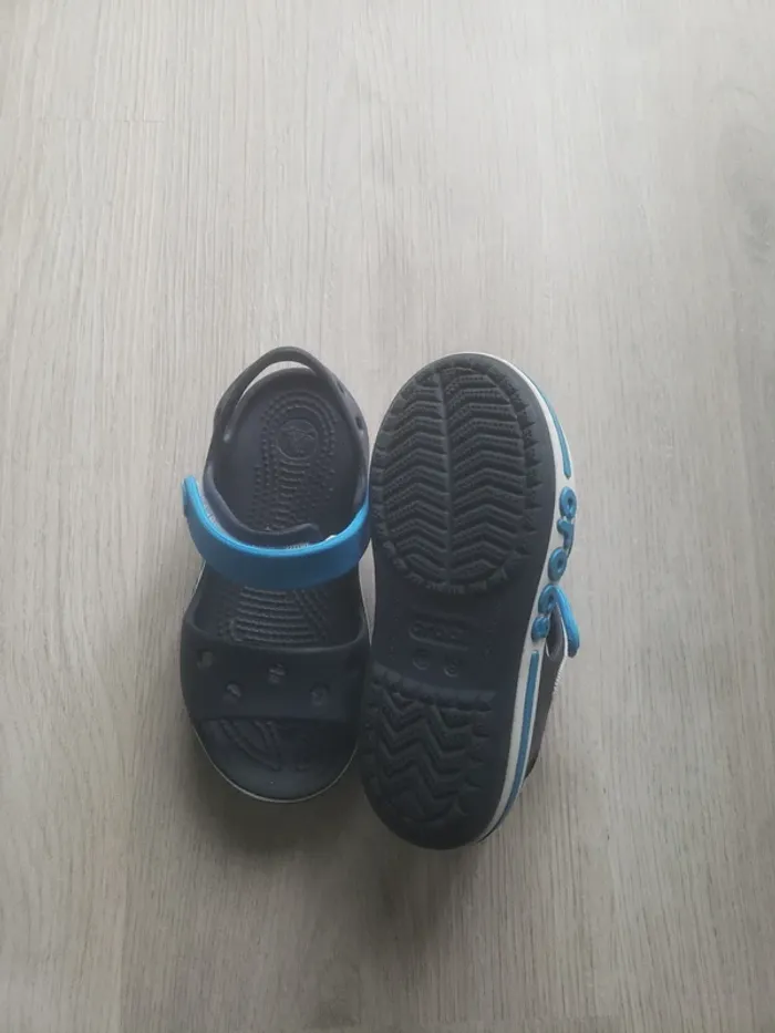Sandales Crocs - photo numéro 3