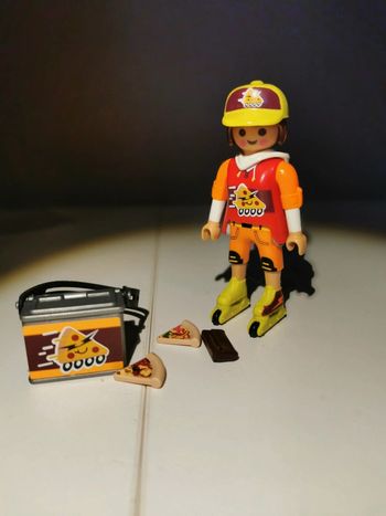 Playmobil livreuse de pizza