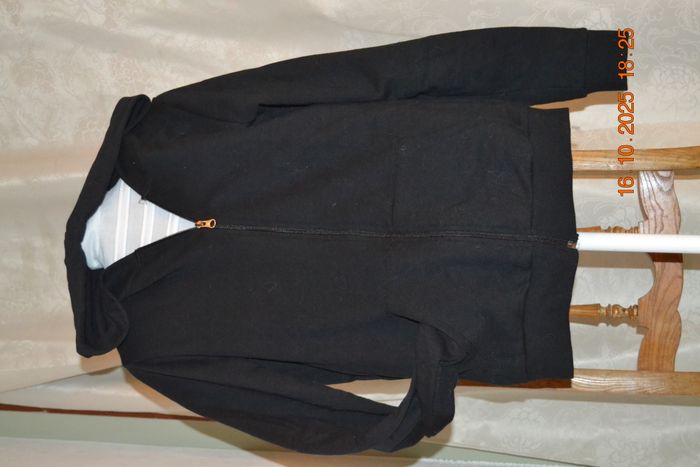 Gilet noir à capuche, taille M