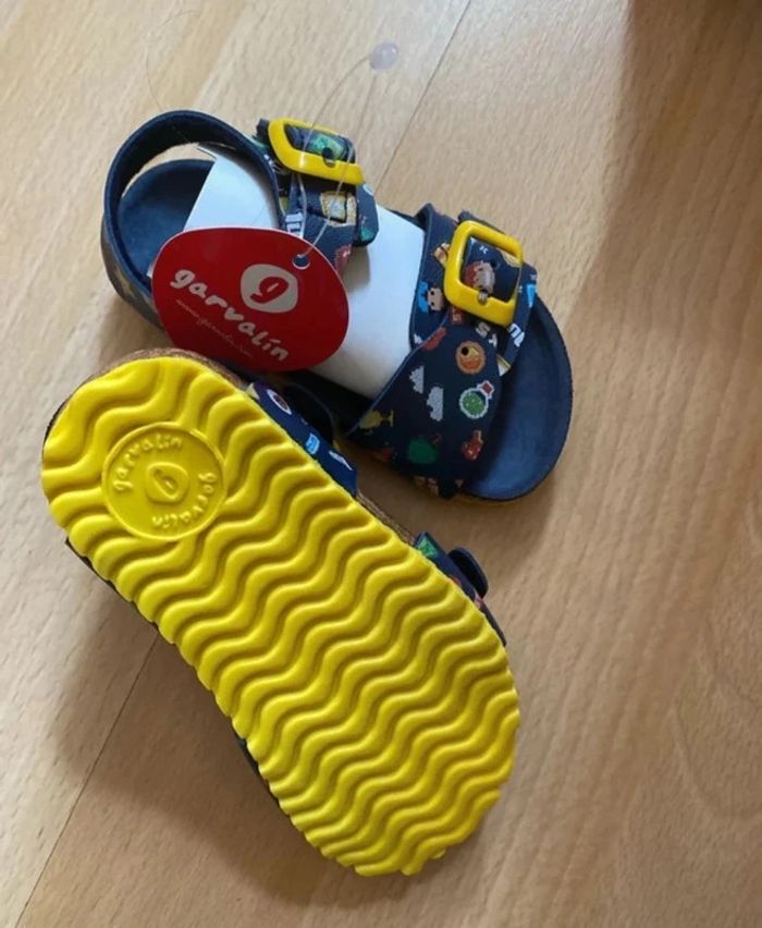 Sandales chaussures Garvalin pointure 21 neuves - photo numéro 2