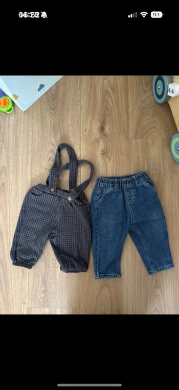 Lot de deux pantalons 9 mois