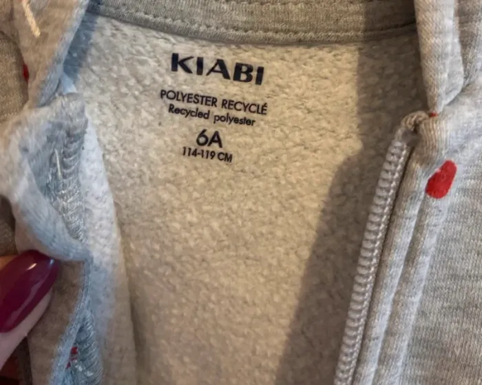 🌟 Gilet à capuche fille – Taille 6 ans – KIABI 🌟 - photo numéro 5