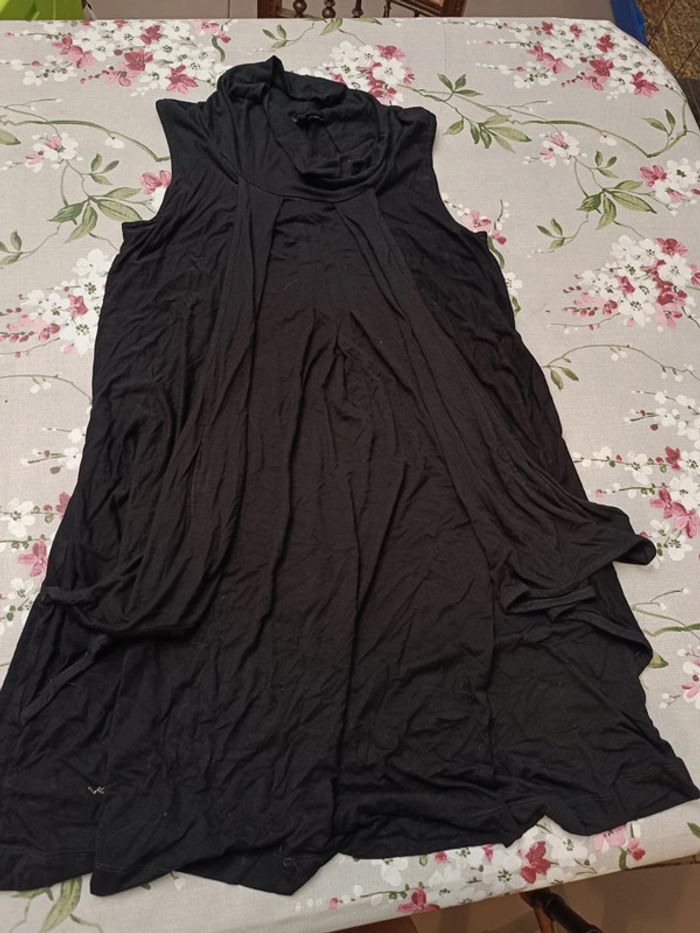 Robe sans manche - photo numéro 2
