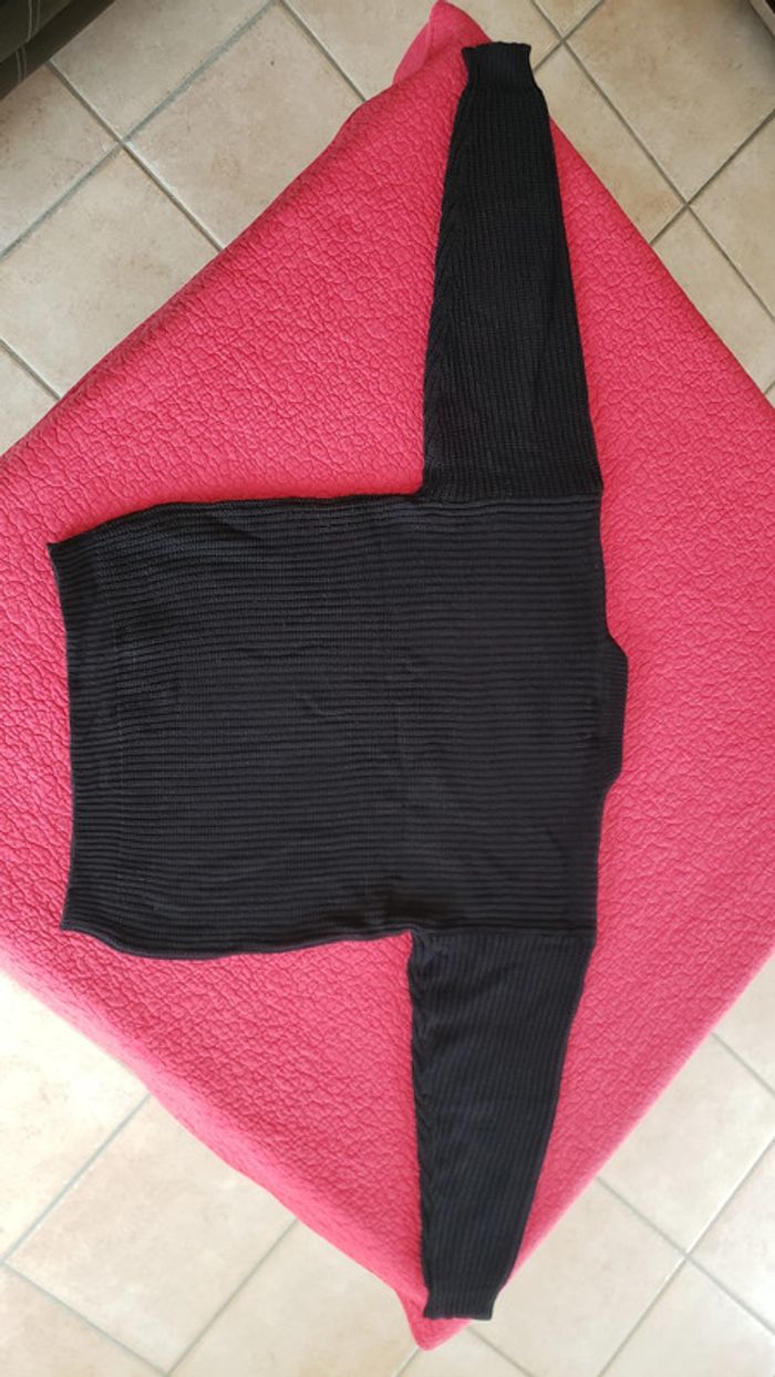 Pull noir en maille, taille 16 ans, parfait état - photo numéro 5