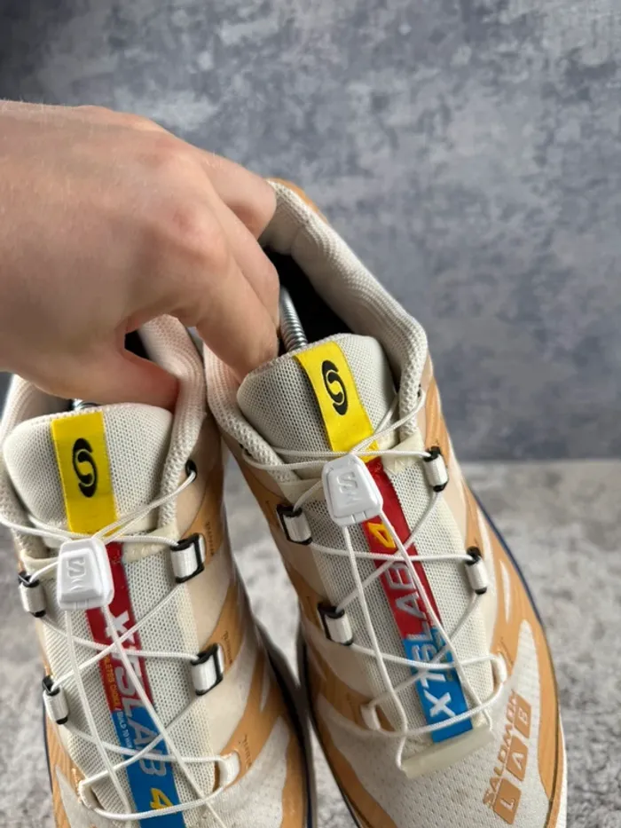 Salomon XT-4 OG - Tire Vanilla Ice - Beige & White & Blue - photo numéro 13