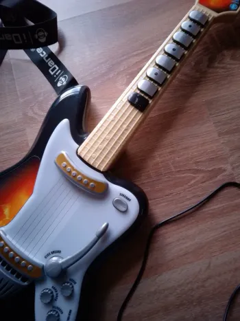 Guitare Jam Hero avec amplificateur