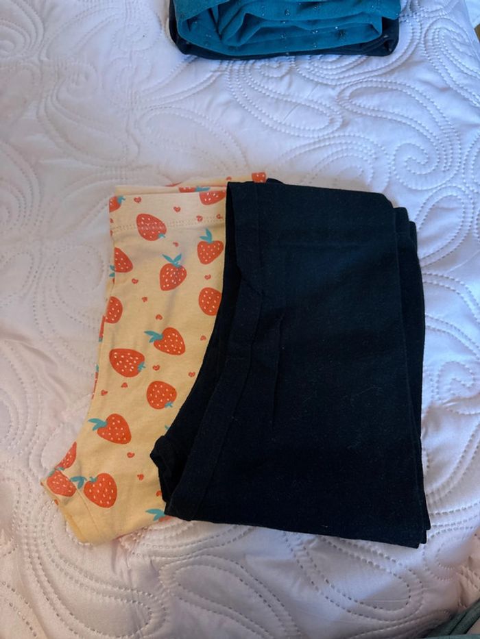 Lot 2 leggings