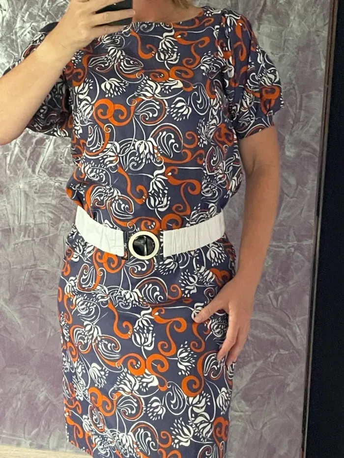 Robe de couturière unique 42 - photo numéro 5