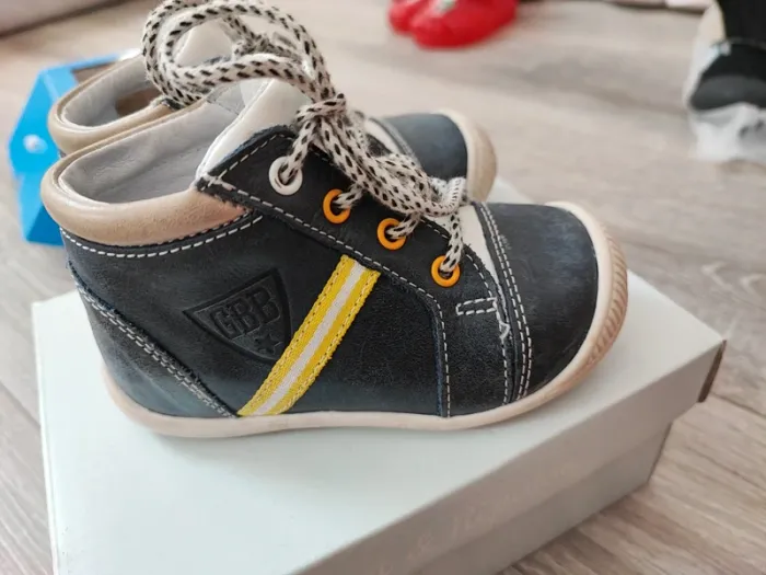 Chaussures montantes - photo numéro 3