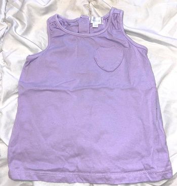 Débardeur couleur lilas taille 12 mois