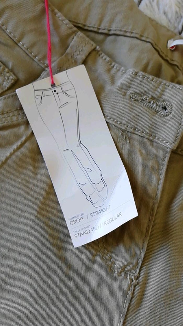 Pantalon beige - photo numéro 3