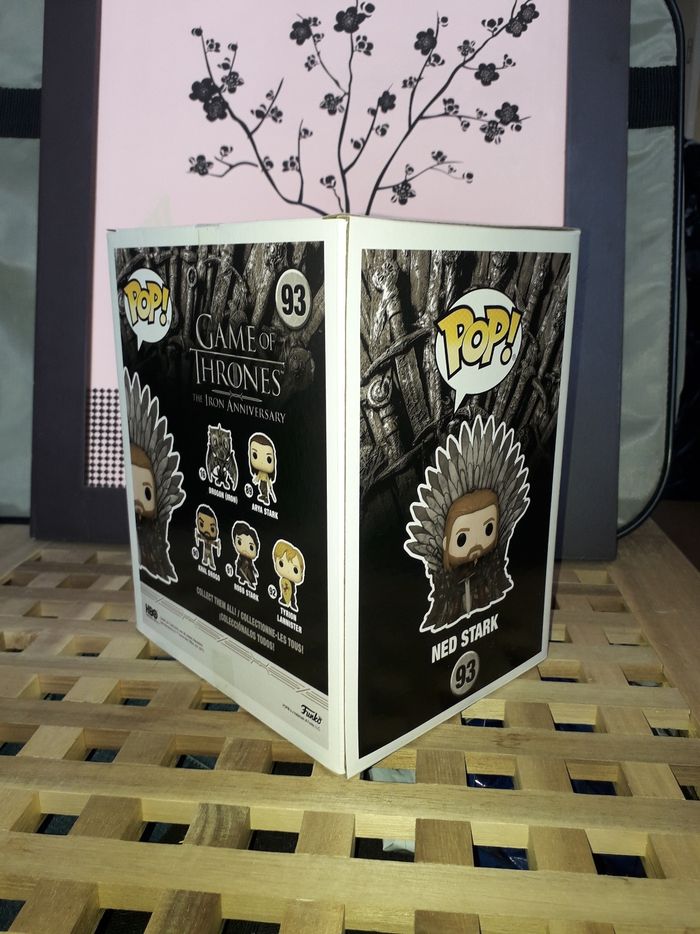 Funko Pop Game Of Thrones GOT Ned Stark sur le Throne # 93 - photo numéro 7