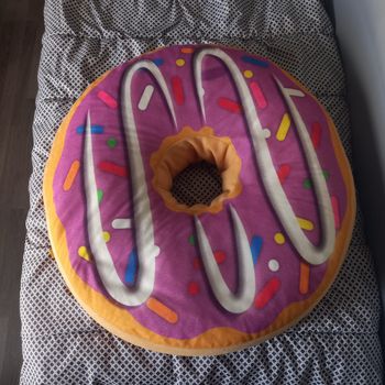 Pouf "Donuts", 68 cm