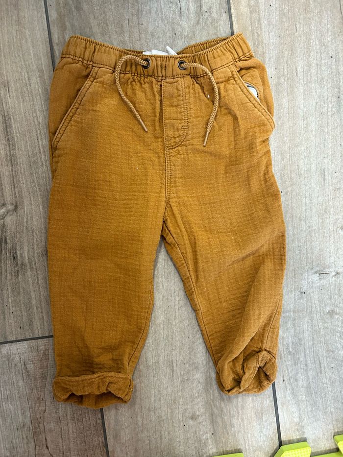 Lot de 2 pantalons 12 mois orchestra