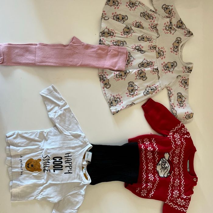 Vends ensembles fille 3 mois