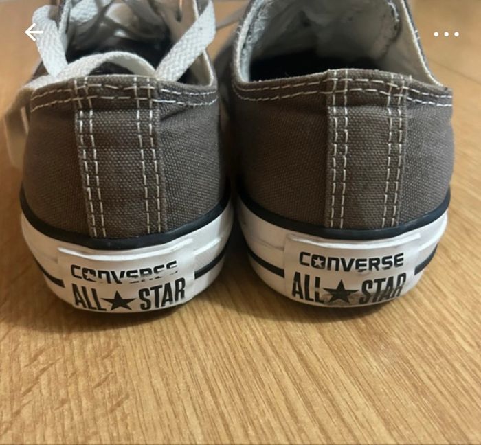 Converses grises - photo numéro 2