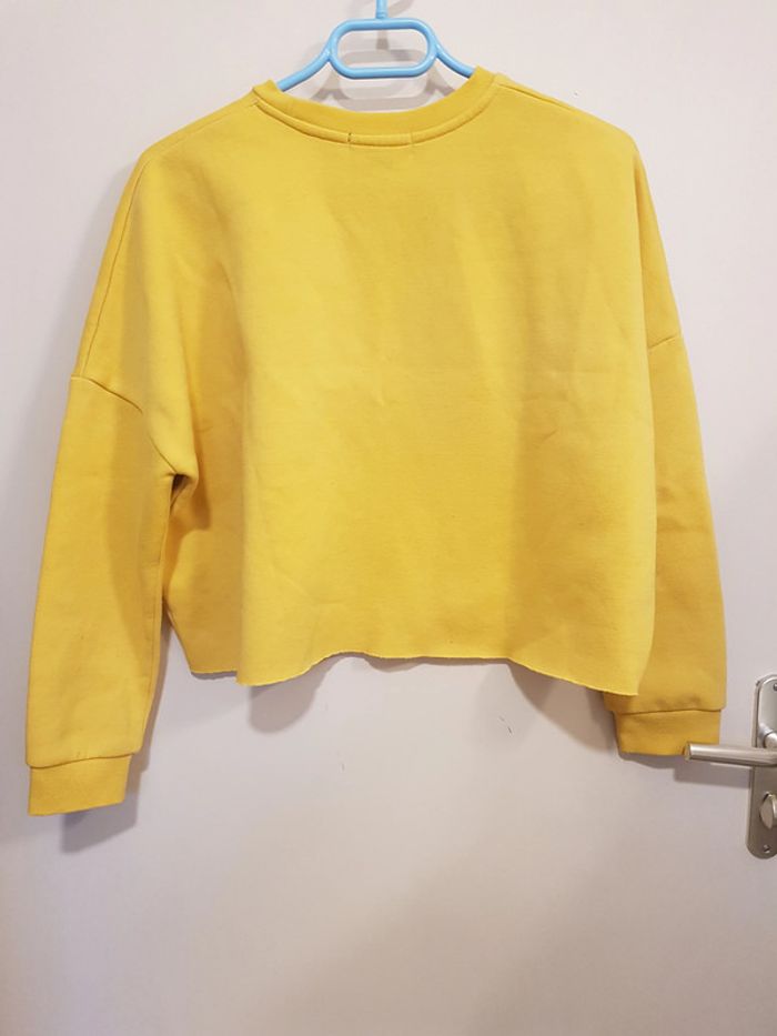 Sweat jaune crop top - photo numéro 7