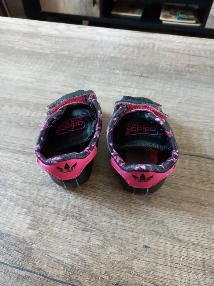 Basket souple Adidas T.18 - photo numéro 3