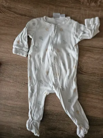 Pyjama fin taille 1-3mois 🌸