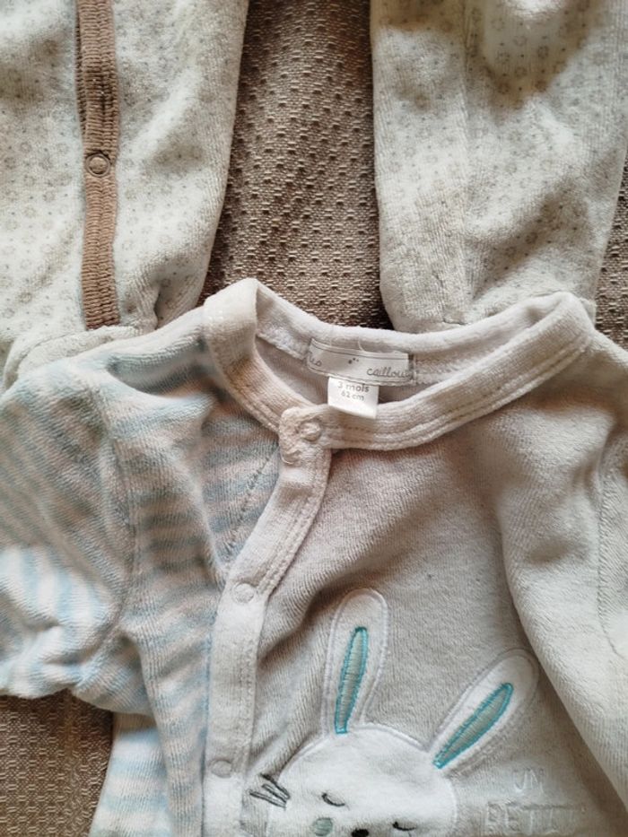 Lot 4 pyjamas hiver velours - photo numéro 4
