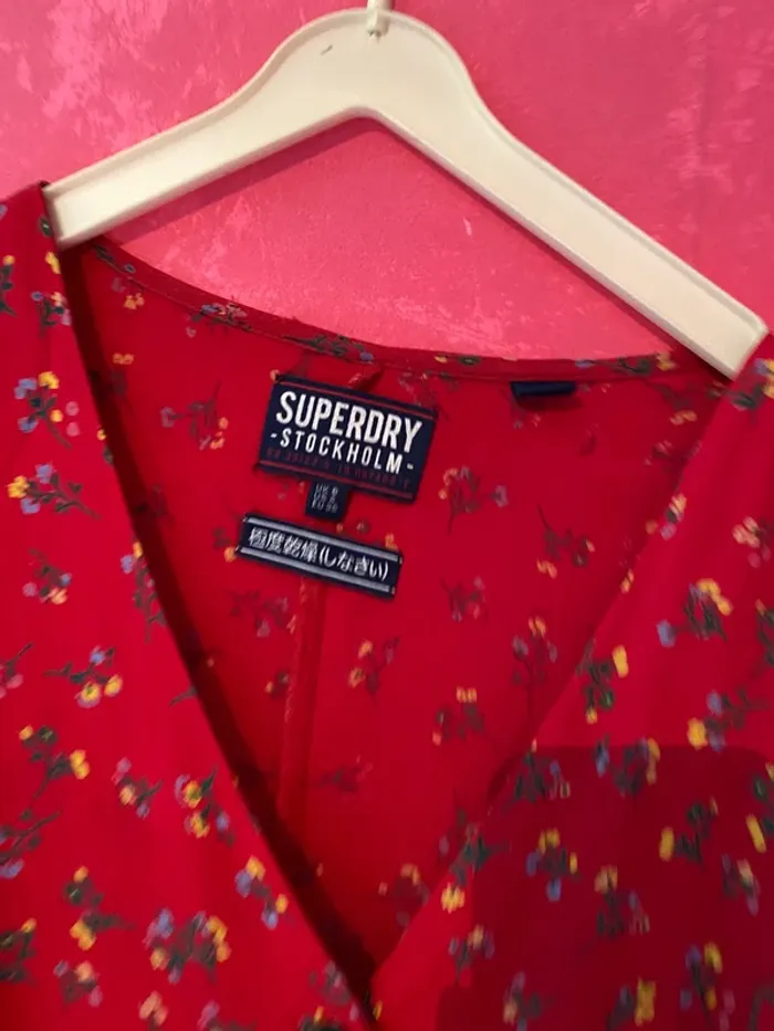 Robe superdry en 36 - photo numéro 2