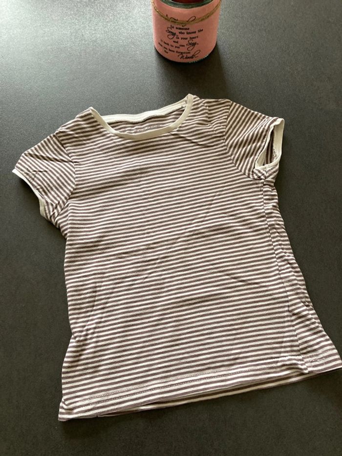 Lot ensemble vêtement fille enfant garde robe tee shirt 6 ans - photo numéro 7