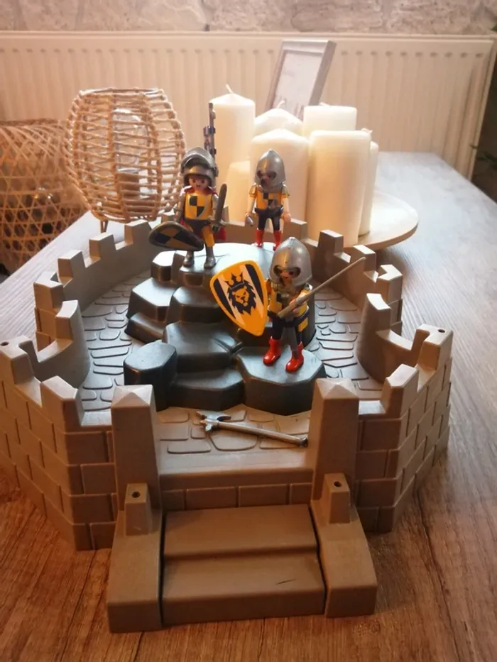 Playmobil chevalier - photo numéro 4