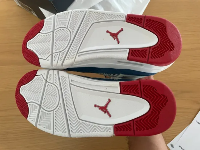 Nike Air Jordan 4 Retro GS Messy Room - photo numéro 5