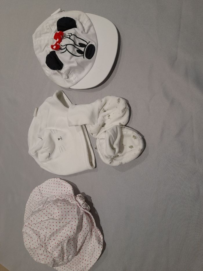 lot 1 mois bebe filles - photo numéro 5