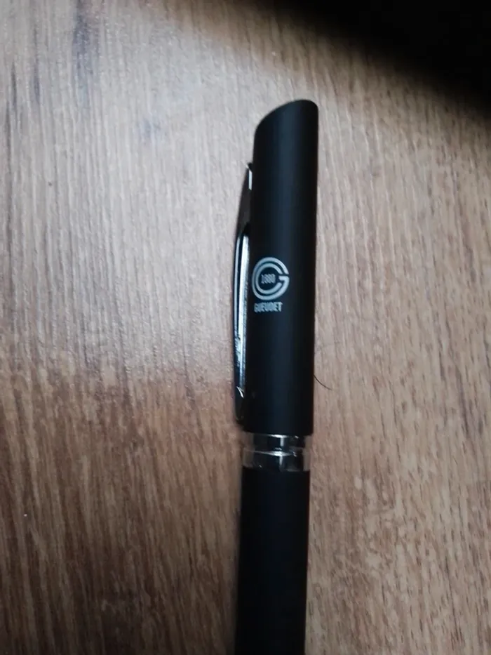 Stylo bic - photo numéro 4