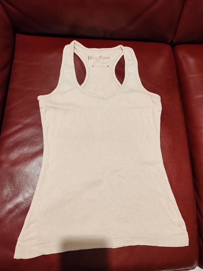 Débardeur beige femme en bon état – basique chic et confortable