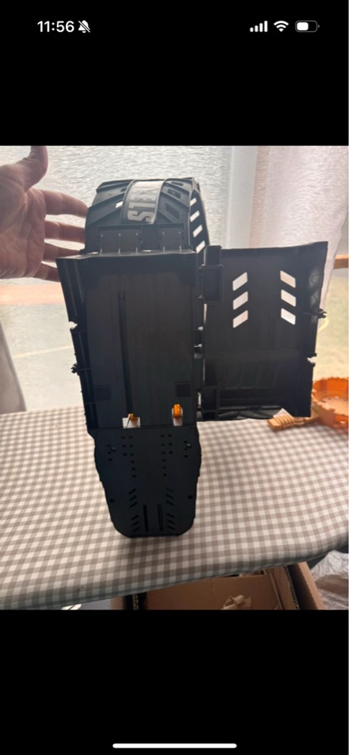 Boucle monster truck et véhicules hot Wheels - photo numéro 4